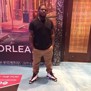 Meet your Posher, Issac